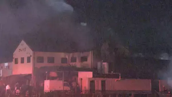 「「人が刺され、ガソリンがまかれ火事になっている」と通報 ケーキ店で火事 ２人が死亡、３人が搬送　岐阜・本巣市」の画像