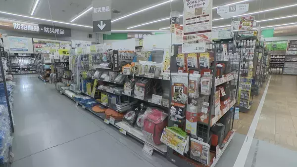 防災グッズも暑さ対策“ひんやりアイテム”が人気…たたいて冷却するものや熊本地震後に売り上げが3倍になった冷感ボディシートなど