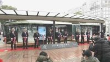 名古屋の街を2両編成バス「SRT」が走る 運行は月曜日と週末・祝日 13日開業  広沢一郎市長｢サイネージが楽しい｣