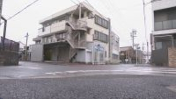 ｢幼稚園バスと自転車の事故｣ 自転車の60代女性がバスに足を挟まれる 園児にケガなし 名古屋･熱田区