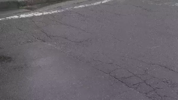 「｢幼稚園バスと自転車の事故｣ 自転車の60代女性がバスに足を挟まれる 園児にケガなし 名古屋･熱田区」の画像