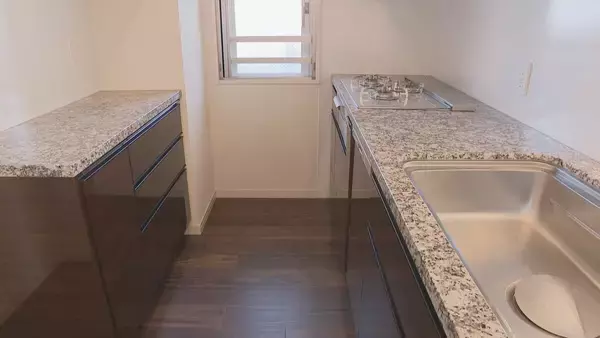 「“住宅ローン減税の拡充”でマンションが買いやすくなる？中古住宅への支援で新築との差が少なくなり…｢中古マンション購入者は恩恵を受けやすくなる｣」の画像