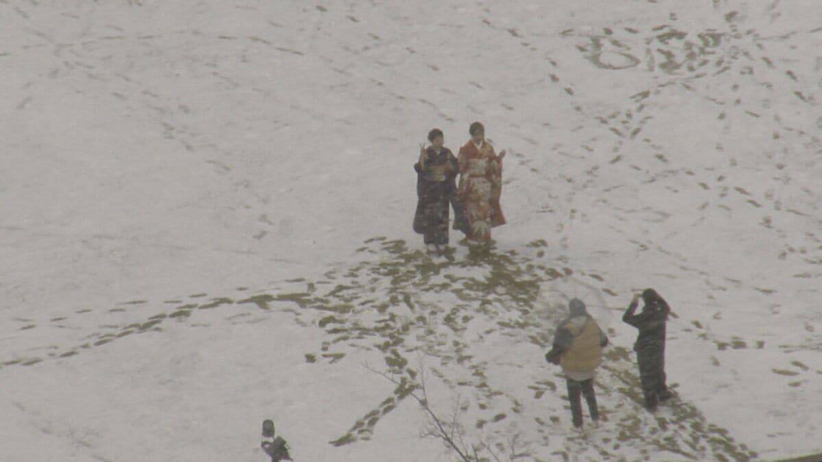 【大雪情報】東海地方各地で大雪　岐阜市で１１センチ　名古屋で１センチの積雪　新幹線も遅れが発生