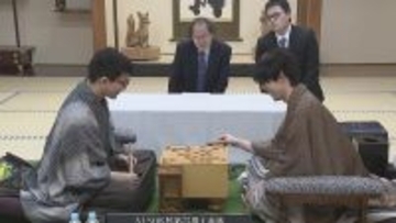 王将戦七番勝負第２局　熱戦の末に藤井六冠がシリーズ初白星　1勝1敗で第３局へ
