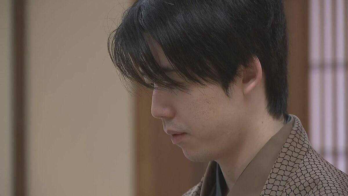 王将戦七番勝負第２局　熱戦の末に藤井六冠がシリーズ初白星　1勝1敗で第３局へ