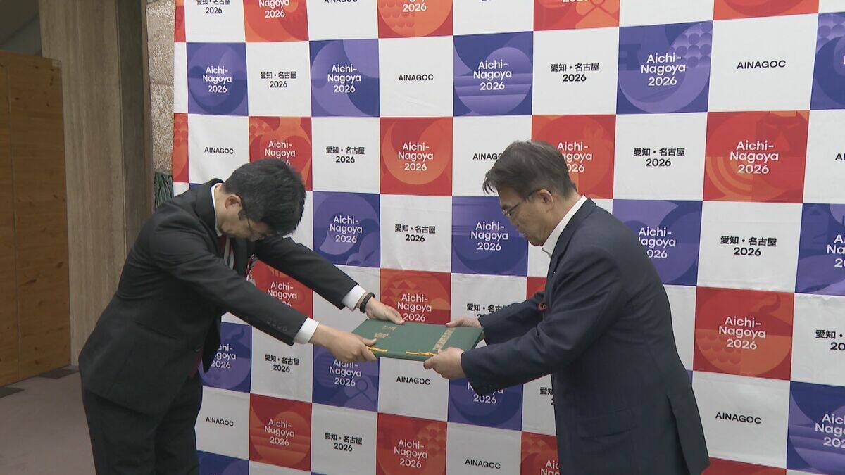 ｢アジア大会を身近に…｣ 大会エンブレムをデザインした“特殊切手” 5月27日から発売 切手1枚につき10円が寄付金に