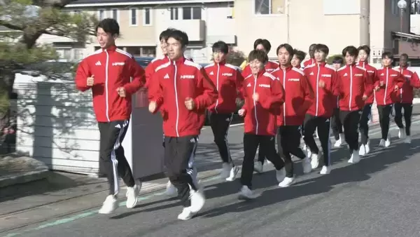 「パンをエネルギーに変えて頑張っていきたい」トヨタ紡織陸上部に“パン100個”で山崎製パンがエール 元日のニューイヤー駅伝に向け　