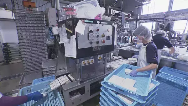 「豆腐のパックが値上がり･入手も困難に… 苦渋の決断で｢20円値上げ｣へ ナフサ不足で“前代未聞”の事態に」の画像