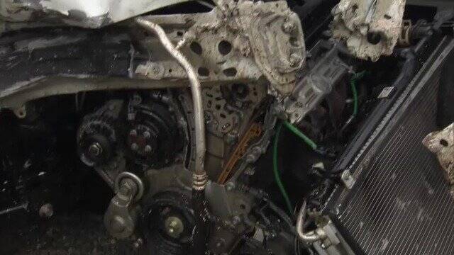 大型トレーラーと正面衝突 乗用車を運転していた33歳男性が全身を強く打って死亡 乗用車が車線はみ出したか