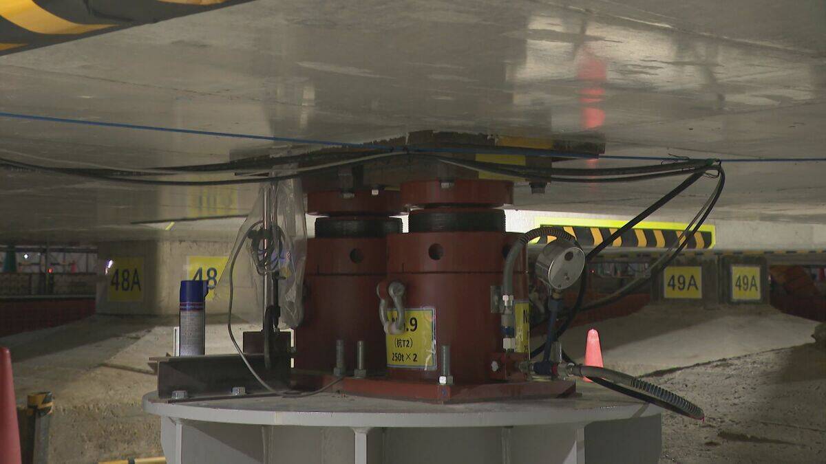 名駅の真下で進むリニアの難工事 新幹線ホーム支える杭を取り除く!? ミリ単位のズレも許されない ｢名古屋の地層は難しい｣