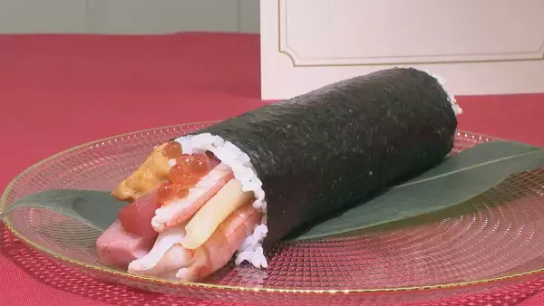 「｢物価高｣意識し今年は“お値打ち食材”使った恵方巻…ハーフカットも増え 平均価格は去年より30円ほど下がる 松坂屋名古屋店126種類を披露」の画像