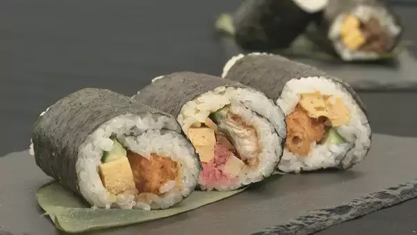 「｢物価高｣意識し今年は“お値打ち食材”使った恵方巻…ハーフカットも増え 平均価格は去年より30円ほど下がる 松坂屋名古屋店126種類を披露」の画像