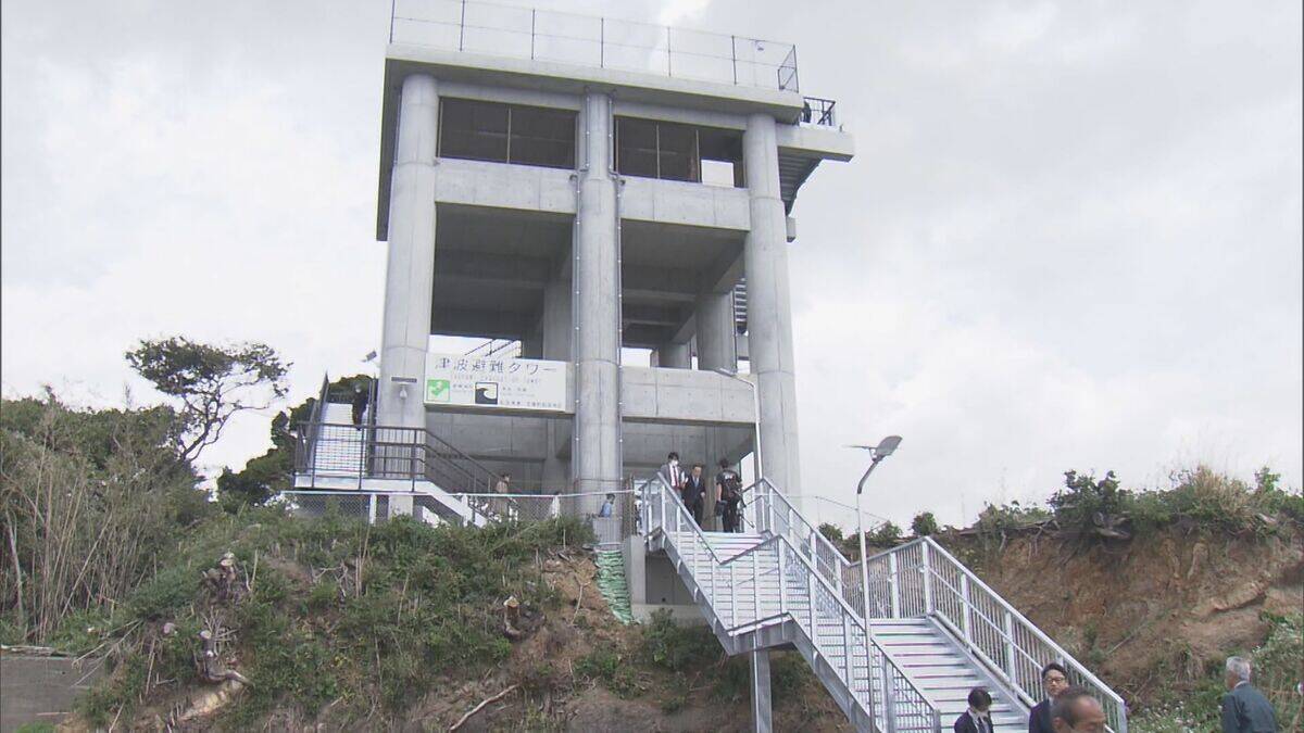 南海トラフ巨大地震対策に4億円 避難所の環境改善･津波避難タワーに通信衛星 三重県の新年度予算案 一般会計は過去最大