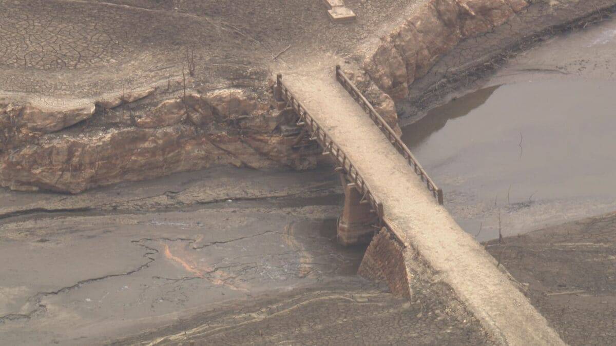 宇連ダム貯水率0.7%に… 0%に備えて“わずかに残った水”を引き上げる準備も 愛知･豊川用水