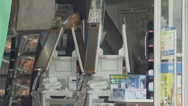 「菓子パン1個とたばこ1箱を奪って男が逃走 店員に“刃物”突きつけ…カウンターの内側に 50代～60代 身長170㎝くらい 岐阜･安八町でコンビニ強盗」の画像