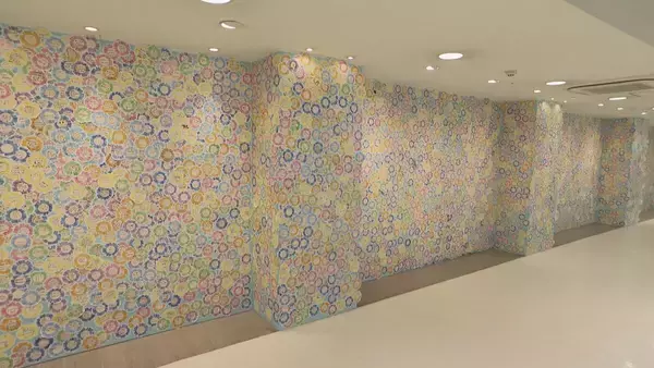 「閉店迫る名鉄百貨店 ナナちゃんは広報部員として“最後の変身” 売り尽くしセールはきょうも大盛況」の画像