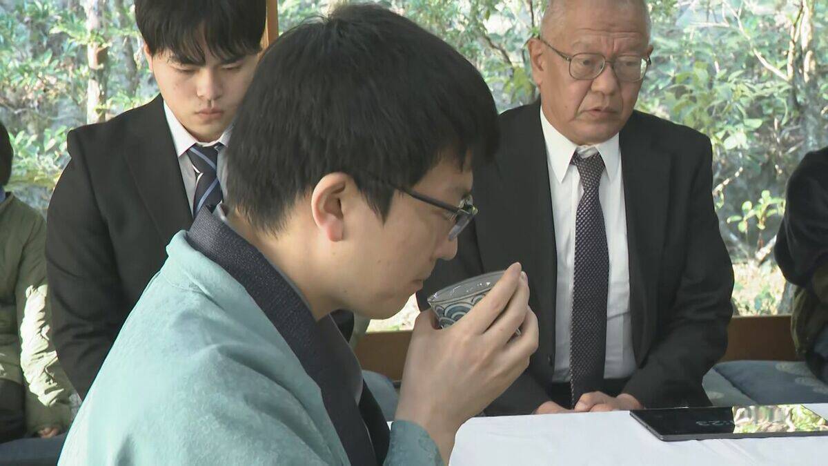 「苦しい時間が長い将棋になってしまったかなと」王将戦第１局　熱戦続くも…永瀬九段に藤井六冠敗れる　