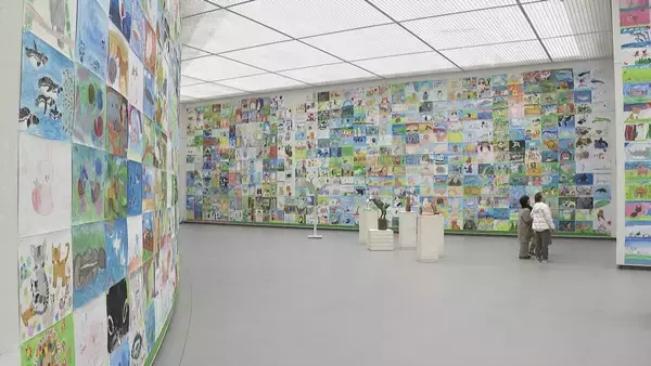 「恒例の｢日展名古屋展｣始まる 絵画や工芸美術など500点余り 東海地方の作家の作品も数多く展示 愛知県美術館ギャラリー」の画像