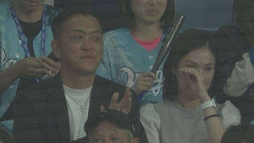 ｢早く勝たないと倒れてしまうんじゃないか…｣ ドラゴンズ･中西聖輝(22)がプロ初勝利 両親に贈ったウイニングボール