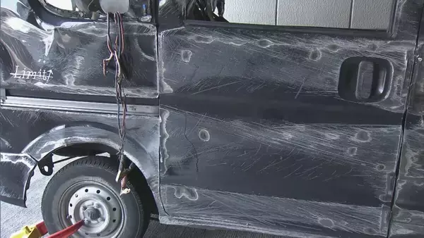 「大型トラックなど3台からむ事故 軽ワゴン車は大破… 男性1人死亡 名神高速上り線 岐阜･養老町」の画像