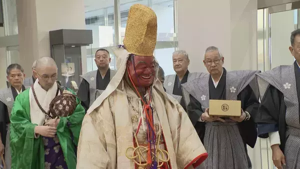 「あすは節分 一足先に｢鬼は外｣…とは言わず｢福は内｣ 福の神や鬼が名古屋市内の企業を回って厄除け 大須観音」の画像