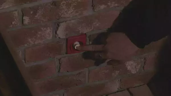 「東京･赤坂の火事を受け 岡崎市がサウナの“緊急点検” 保健所と消防職員が非常用ブザーの動作や熱源周辺の安全確認 来年1月末までに23施設で実施」の画像