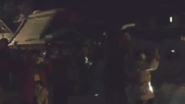 「今年はあと3回！世界遺産・白川郷の合掌造り集落をライトアップ「本当に来てよかった」雪が積もって幻想的な光景に」の画像