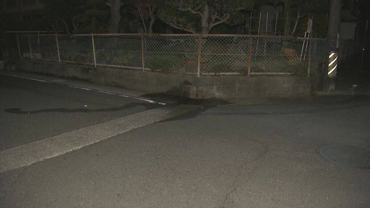 岐阜・北方町で自転車の78歳男性がワンボックス車にはねられ死亡　現場の交差点は見通しが良くなくカーブミラーも
