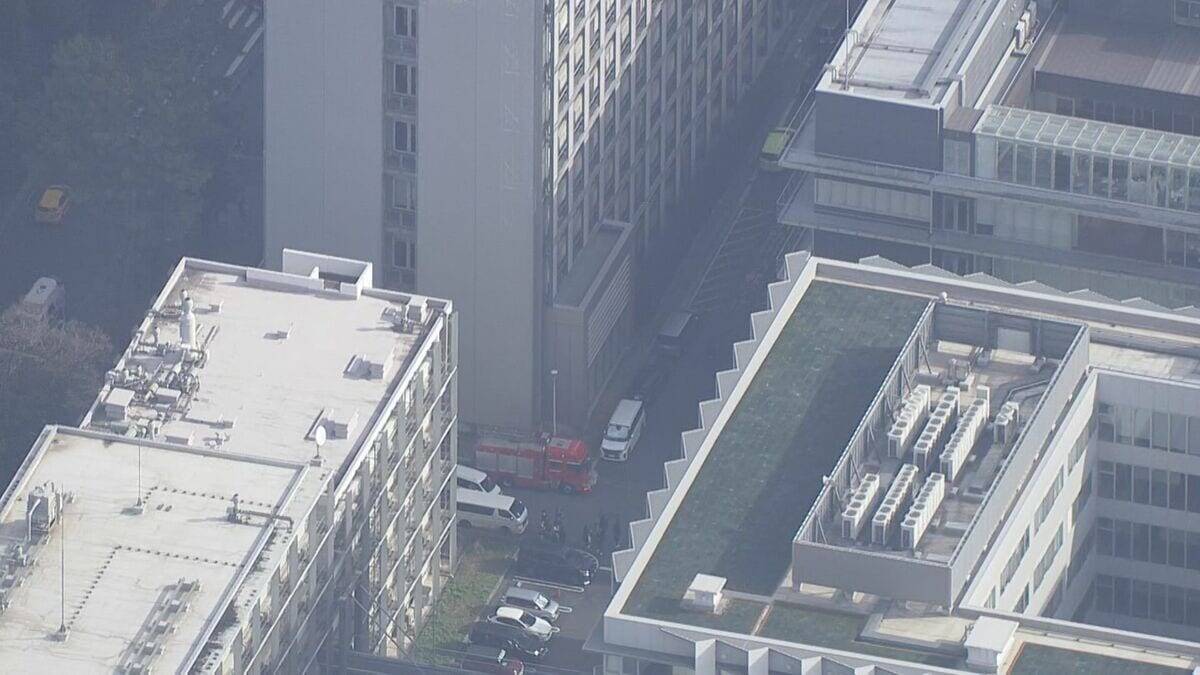 名古屋大学で薬品瓶が“破裂” 21歳 24歳 34歳の男性3人けが ｢テトラクロロシラン｣入った瓶が破裂しガラスの破片が顔に…千種区