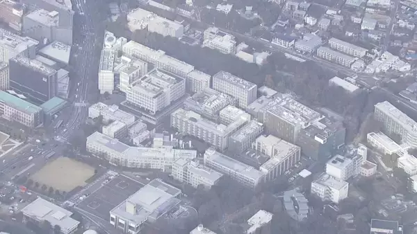 「名古屋大学で薬品瓶が“破裂” 21歳 24歳 34歳の男性3人けが ｢テトラクロロシラン｣入った瓶が破裂しガラスの破片が顔に…千種区」の画像