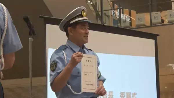 「スピードワゴン・井戸田潤さんが「ハンバーグ署長」に　運転シミュレーター体験し“飲酒運転”の危険性訴え　愛知県内で飲酒が原因による事故はことし6月までに61件発生　愛知・東郷町」の画像