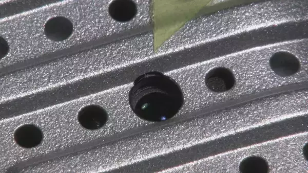 「｢盗撮できなくなるのは惜しいと思い、合鍵を作った｣ 女子更衣室に侵入…16歳未満の少女を盗撮した疑い 茨城･東海村の32歳中学校教諭を再逮捕」の画像