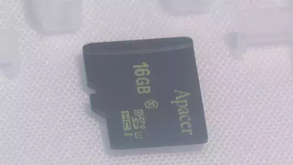 「｢盗撮できなくなるのは惜しいと思い、合鍵を作った｣ 女子更衣室に侵入…16歳未満の少女を盗撮した疑い 茨城･東海村の32歳中学校教諭を再逮捕」の画像