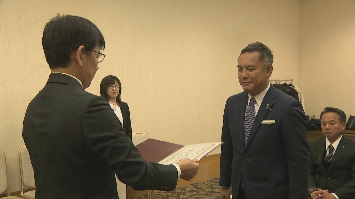 全小選挙区で自民党勝利の三重 当選者に証書 投票率57.82% 前回を1.61ポイント上回る【衆議院選挙2026】