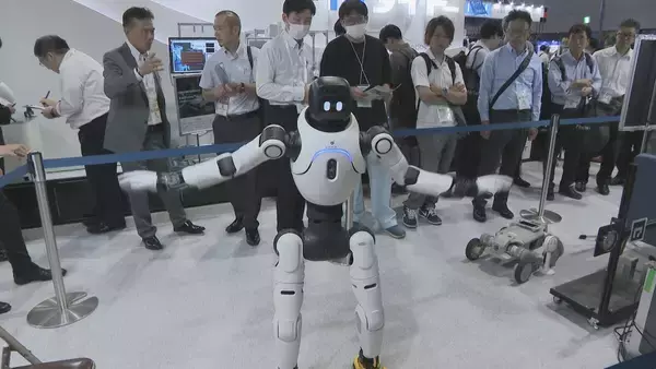 「スリーポイントシュートで会場沸かせるロボットも！最新技術のロボット展示会 ｢日本全体でヒューマノイドを盛り上げたい｣ 愛知・常滑市」の画像