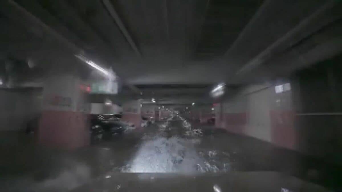 274台が水没した三重･四日市市の地下駐車場 復旧検討委が最終報告 止水板の自動化･浸水センサーの配備など提言 国は金銭支払いの方針示す