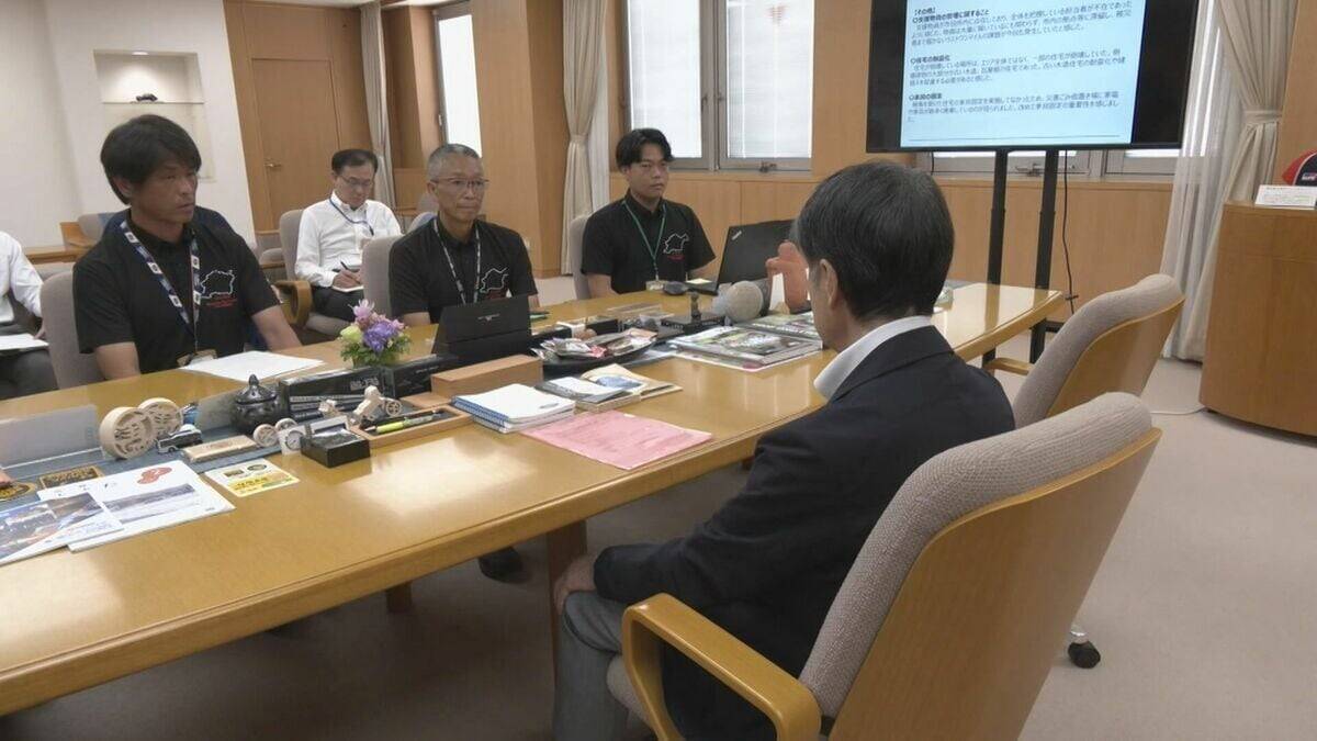 熊本へトイレカー3台を派遣 ｢トイレを使用するための給水が必要だと痛感｣ 現地で活動した職員が市長に報告 愛知･豊田市