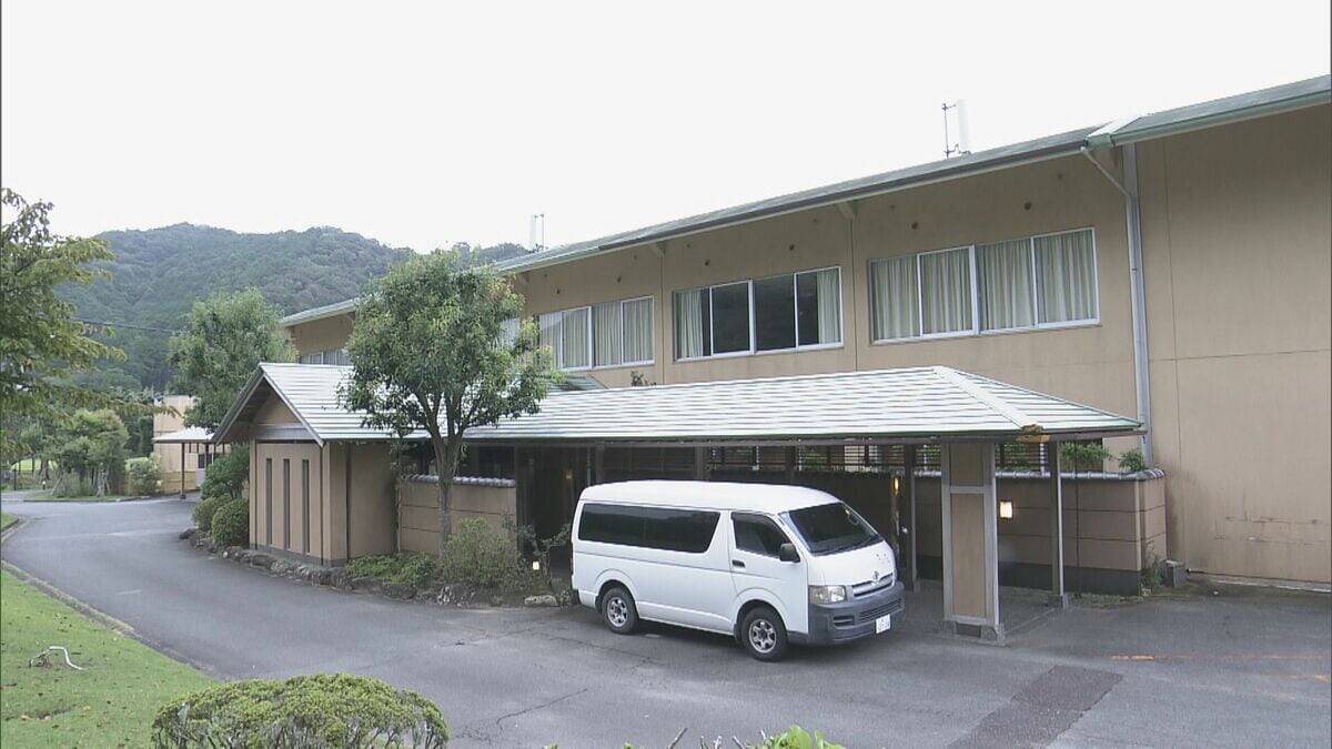 能登では市役所の廊下で寝泊まりも…大規模災害時に職員の宿泊場所を確保 三重県が尾鷲市などの宿泊施設と協定 南海トラフ巨大地震への対策