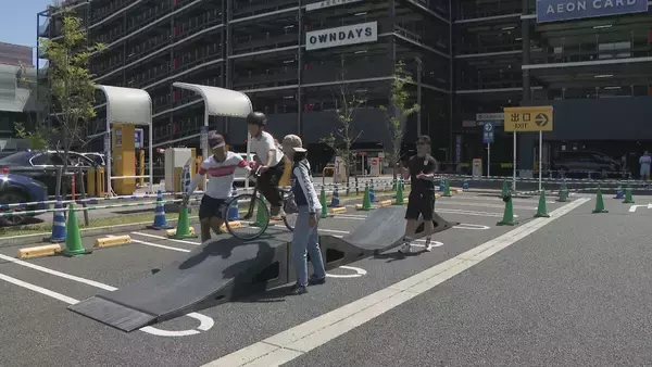 アジア大会の競技種目にも 「BMX」の体験イベント 競技用自転車で起伏のあるコースを走る 名古屋