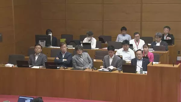 「愛知･豊橋市長への辞職勧告決議案を可決 “新アリーナ問題”で市議会最大会派の自民市議らが提出 市長｢重いものと認識｣」の画像