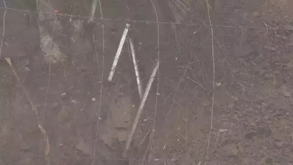 「｢聞いたことない変な音｣ 約50ｍにわたって土砂崩れ 岐阜･高山市の国道 40代男性が土砂に乗り上げてケガ 一部区間で通行止めも」の画像