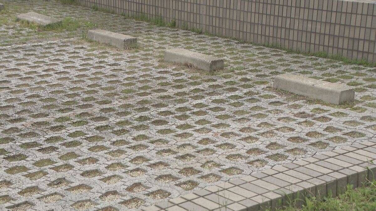 警察署に止まっていたパトカーに石を投げ…窓ガラス割った疑い 35歳男を逮捕 犯行の様子は防犯カメラに ｢石を当てたけど壊していない｣ 愛知