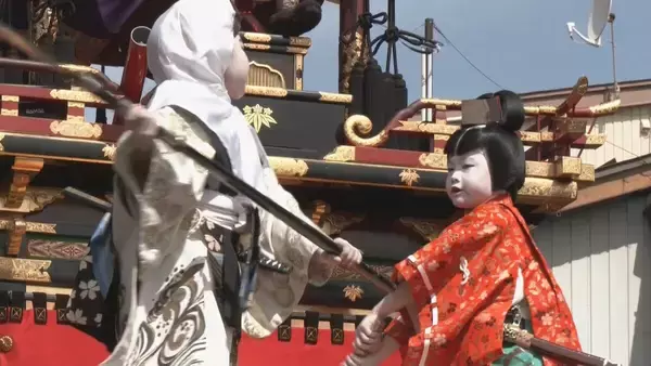 「飛騨伝統の「古川祭」 絢爛豪華な屋台が一堂に からくり奉納や子ども歌舞伎も」の画像
