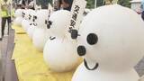 「雪だるま「無事故で無事におゆき（お雪）」と交通安全を呼びかけ　岐阜・飛騨市で夏日」の画像5