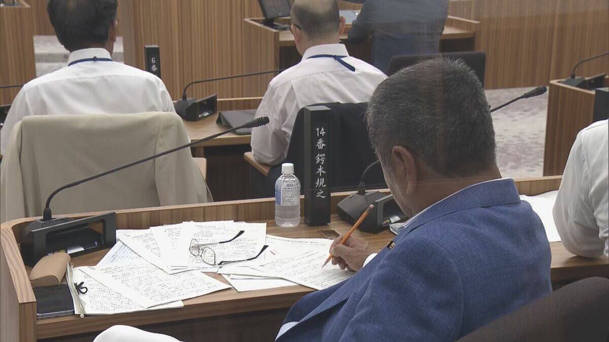選挙直前に“菓子折り”配った鍔本規之市議（78）議会で辞意表明  7月の裁判結果にかかわらず…  ｢地域の人たちにものすごく迷惑をかける｣ 岐阜・本巣市　