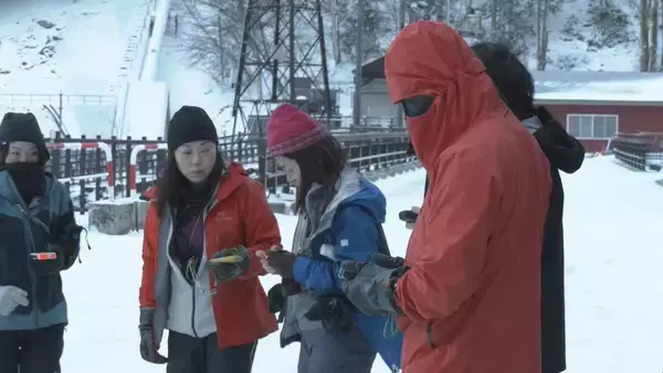 「山岳遭難相次ぐ北アルプス 年越しの登山者に注意呼びかけ 西穂高岳には1月2日まで山岳警備隊の隊員ら4人が駐在 岐阜」の画像