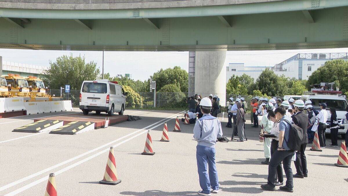 地震で高架橋の継ぎ目に段差や隙間… 南海トラフ巨大地震を想定した訓練 インフラ企業と手順確認 名古屋高速｢各機関と連携し早期復旧につなげたい｣