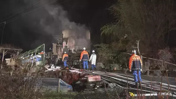 7人家族の住宅で火事 2人死亡 13歳三男と11歳長女か 「1階から出火して2階に逃げ遅れがいる」と通報 岐阜・関市