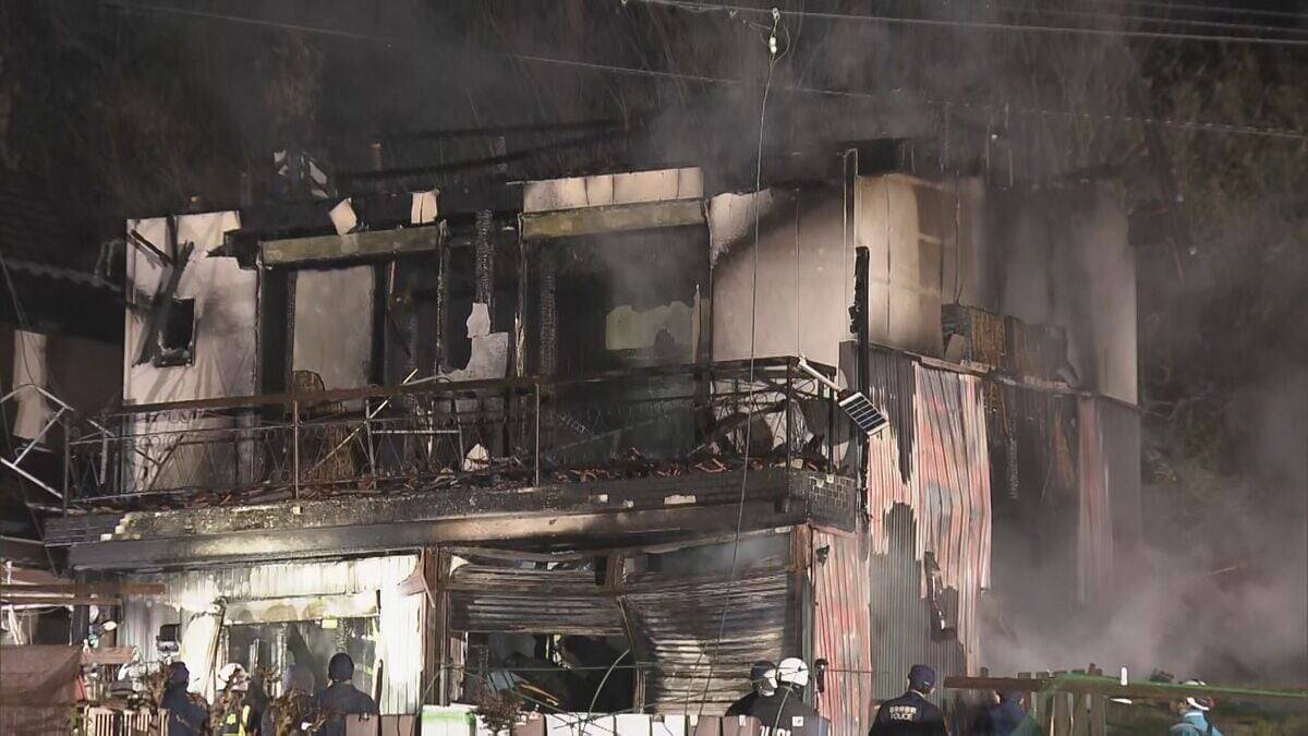 7人家族の住宅で火事 2人死亡 13歳三男と11歳長女か 「1階から出火して2階に逃げ遅れがいる」と通報 岐阜・関市