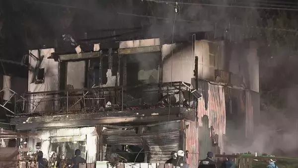 「7人家族の住宅で火事 2人死亡 13歳三男と11歳長女か 「1階から出火して2階に逃げ遅れがいる」と通報 岐阜・関市」の画像